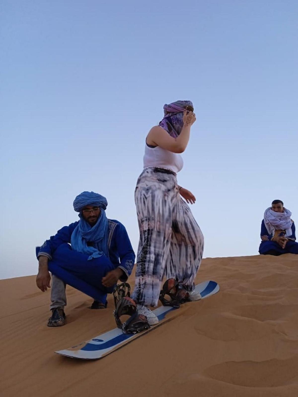 Hotel Sahara Starlight Camp à Merzouga Extérieur photo